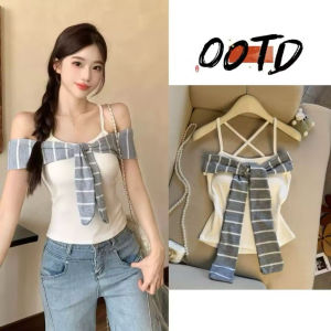 STR  พร้อมส่ง🎀เสื้อปาดไหล่แขนยาวผู้หญิง แต่งเซื่อกผูกลายทาง ดีไซน์เรียบหรูดูแพง เสื้อครอปทรงเข้ารูป สไตล์ลำลองแฟชั่นY2K