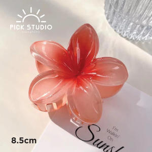 [SG READY STOCK] Frangipani Flower Hair Claw Clip / Egg Flower Clip / Beach Look Hair Clip
