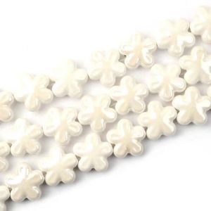 EUYRT 10pcs Ceramic Five-petaled Flower Bead Fresh Color Handmade Craft Jewelry Making Material Personality 3D Ceramic Spacer Loose Beads Student