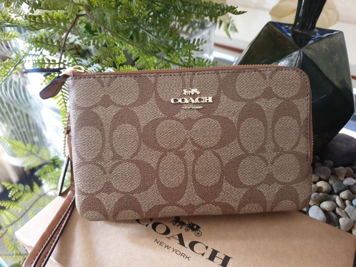 Coach best sale wristlet lazada