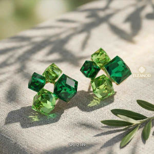 Bông tai nữ chuôi bạc 925 Eleanor Accessories đính đá khối vuông phụ kiện trang sức khuyên tai 12149
