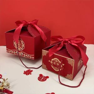 กล่องของขวัญ กล่องใส่ของรับไหว้สีแดง ลายจีนมงคล พร้อมส่งในไทยค่ะ