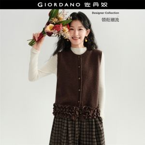GIORDANO Women Vests Ruffle Hem Knit Vests Crewneck Wooden Button Placket Fashionable Casual Relaxed Vests 18356732