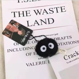 Small Briquettes Plush Ball Keychain Pendant Hayao Miyazaki Spirited Away Girl Cute Elf School Bag Chain