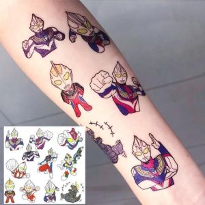 FEELING WELL 5 sheets การ์ตูนลายการ์ตูน สติ๊กเกอร์แทททูเด็ก ปลอดสารพิษและไร้สารพิษ ซูเปอร์แมน สติกเกอร์รอยสักปลอม ติดทนนาน กันเหงื่อกันเหงื่อ รอยสักแบบชั่วคราว เด็กผู้ชายเด็กผู้ชาย