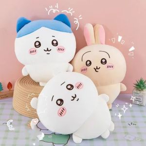 WAYCAI Jiikawa chikawa ชุดตุ๊กตา ตุ๊กตา usachi chiikawa ตุ๊กตาผ้าพลัช ของตกแต่งบ้าน ตุ๊กตาหมีของเล่น นุ่มนุ่มๆ 20ซม. ค่ะ Plushie ตุ๊กตาของเล่น