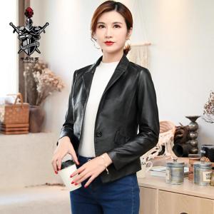 YCAMEL 2023 PLUS ขนาดผู้หญิง Faux หนังแจ็คเก็ต ยาว Outerwear ฤดูใบไม้ร่วงแขนยาวรถจักรยานยนต์ PU เสื้อแฟชั่นเดี่ยวเสื้อคลุมสีดำ