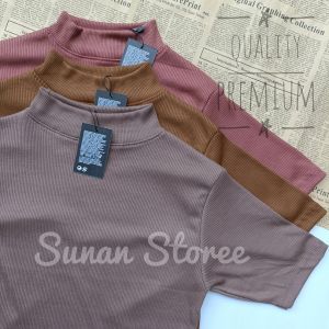 Turtleneck Pendek Wanita: Desain Nyaman & Elegan