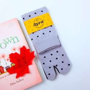 Kaos Kaki Jempol Motif Polkadot Ayra