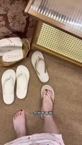 [Free Shipping] New Versatile Beach Flip-Flops For Women Suitable For Home And Indoor Use With Thick Soles Non-Slip And Simple Design