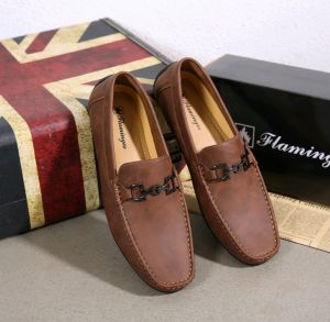 Lazy Mens Shoes Single Foot Summer New Style Anti Fur Headless Casual Shoes Leather Mens Shoes Casual British Driving Shoes Flat Shoes