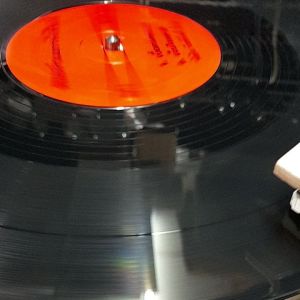 หมอลำเมการ์แด๊นซ์  ศิลปิน จันทร์ ฟ้าใส  เพลงหมอลำ แผ่นเสียง 000010Vinyl Lp 33 rpm สภาพดี ตรวจสอบแล้วมีลองฟัง