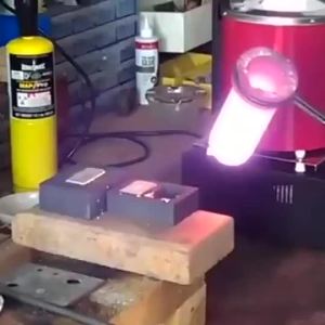 Small Portable Gold Melting Furnace High Temperature Melting Machine Metal Casting Melting Equipment
