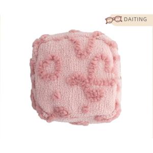 DAITING Cute Coin Pouch: Heart Design Fuzzy Makeup Bag - Cute Travel Cosmetic Organizer - Mini Coin Pouch Purse For And Girls