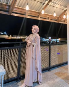 Kaftan Muslimah Mewah Elegan Dress Medina Bahan Premium Ceruty Babydoll One Set Iner Turban Cantik