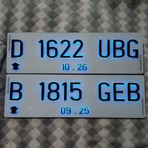 Plat Mobil Custom Timbul LED Floos