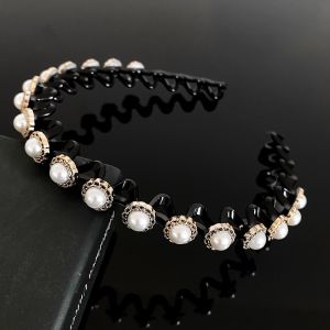 MALL Bando Rambut Fashion Korea Dengan 16 Buah Manik Motif Mutiara BND13