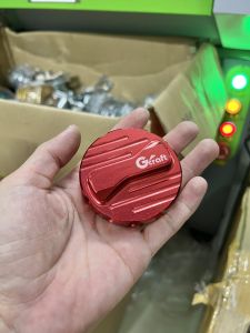 Chụp nắp xăng núm vặn Gcraft lắp được cho mọi dòng xe nhôm cnc dày 23mm màu anode tặng kèm lục giác và ốc