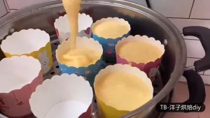 DR Kek Cawan Kertas 50PCS Bekas Bercorak Comel Kartun Cupcake Baking Paper Muffin Cup Bakeware Accessories Kitchen Liner Anti-leaking Cute Design
