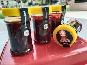 Chili Oil Sambal minyak Cabe hot untuk makanan siap saji atau bumbu masakan pedas 150gram