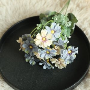 Bó hoa cánh bướm hoa cúc hoa sao nhái giả nhiều màu trang trí decor nhà cửa sự kiện tiệc cưới studio bó hoa cầm tay