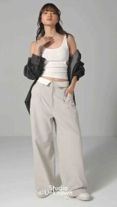 STUDIO UNKNOWN - Rome Fold Trousers  กางเกงขาบานดีเทลพับขอบเอว