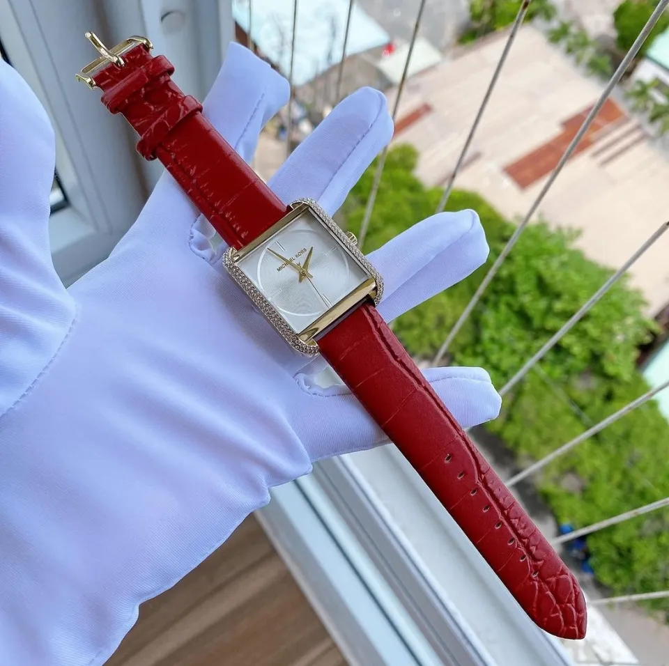 Michael kors red outlet leather watch