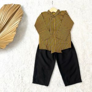 SURJAN ANAK LAKI LAKI BAJU ADAT LURIK CELANA HITAK