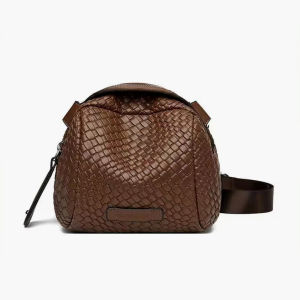 Fashionable and Simple Shell Bag Large capacity bag fashion woven body bag casual womens bag