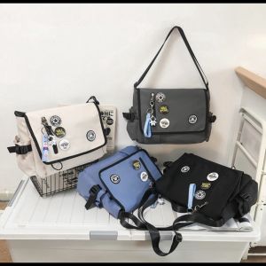 EODBC466039 ไนลอนทำจากไนลอน กระเป๋าโรงเรียนนักเรียน กระเป๋าใบใหญ่ ระบายอากาศในอากาศ กระเป๋าสะพายไหล่แบบสั้น กันน้ำกันน้ำได้ กระเป๋าแมสเซนเจอร์