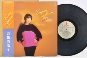 1 แผ่นเสียง 12นิ้ว n56 SUNNY แผ่นJapan NMริ้วรอยบาง เสียงรบกวนน้อยนิดไม่มีรอยลึก แผ่นล้างทำความสะอาดแล้ว ปกVG++มีตำหนิขอบนิดหน่อย ขอบไม่ขาด