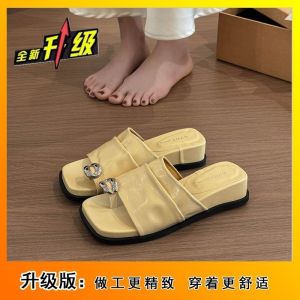 [Free Shipping] Thick-Soled Retro Pleated Square-Toe Sandals – The 2026 Summer Collection Features Fashionable And Versatile Open-Toe Sandals For Outdoor Wear