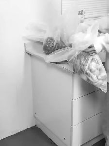 Weiliang   Multi-Functional Trolley Rack Floor Movable Beauty Salon Storage Rack Kitchen Vegetable Fruit Snack Rack