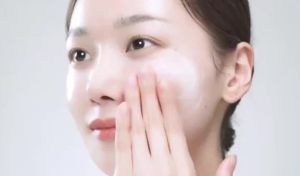 Medicube Deep Collagen Firming Sun Cream SPF50+ PA++++ 50ml