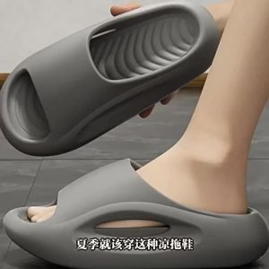 [Free Shipping] MenS Thick-Soled Slippers For Summer Outdoor Wear Non-Slip Suitable For Couples Home Use Bathroom Bathing Stylish Sandals