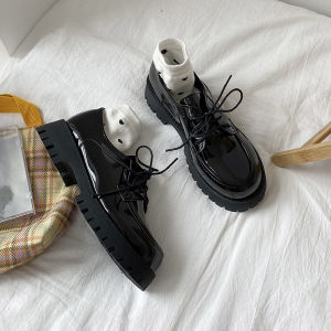 [ส่งเร็วพิเศษ!] KAK SHOPZ🚚 ลดกระหน่ำ รองเท้าบูทแฟชั่นเกาหลี รองเท้าบู๊ทมาร์ตินสไตล์อังกฤษของผู้หญิง ใหม่เอี่ยม รองเท้าบูทหุ้มข้อส้นหนา ใส่สบายเท้า 35-42