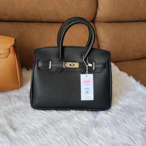 กระเป๋าสะพาย ผญไซส10นิ้ว กระเป๋าถือผู้หญิงเรียบง่าย กระเป๋า กระเป๋าสะพายข้างผู้หญิง