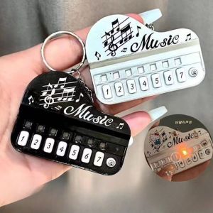 Creative Mini Cute Music Electronic Piano Keychain Pendant Childrens Lighting Can Play Music Electronic Piano Toy Childrens Toy Gift