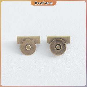 BF. 1 set Magnetic Buckle Clip Suction Concealed Seamless Button Bag Accessories