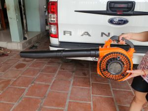 Máy thổi bụi lá cây siêu khỏe chạy xăng 2 thì BLOWER VAC - EB260