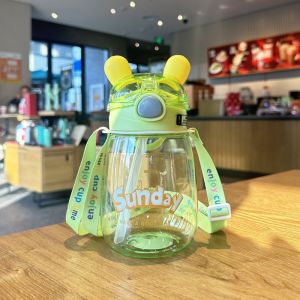 ขวดน้ำเด็กไปโรงเรียน แก้วใส่น้ำ แก้วน้ำกับหลอด 500ml พร้อมสายสะพาย ลายการ์ตูน