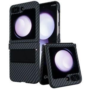 KISSCASE Carbon Fiber Pattern Ultra Thin Folding Phone Case For Samsung Galaxy Z Flip 6 5 4 3 5G With Elastic Strap Hinge Protection Hard PC Anti-fall Shockproof Back Cover For Galaxy Z Flip 6 5 4 3
