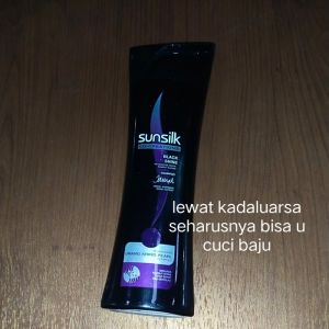 shampo rambut lewat expired u cuci baju shampoo 170ml sunsilk 170 ml