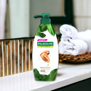 Dầu gội Palmolive kèm xả 2-trong-1 chiết xuất Sữa dừa và Keratin kết hợp quả ô liu 600ml