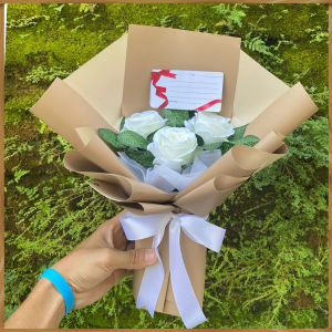 Buket bunga murah / buket bunga wisuda /buket bunga ulangtahun