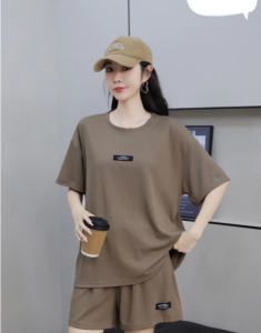 ชุดเซ็ท ผู้หญิง สบายๆ มีให้เลือกหลายสี ชุดเซ็ท ผู้หญิง ไซส์ ใหญ่ สีพื้น พร้อมส่ง TZ5211