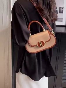2024 new trendy high-end texture crossbody bag popular womens portable small bag B0317