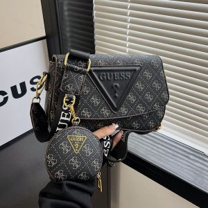 GUESS For Small Square Bag 2024 Chain Fashion Single Shoulder Solid Color Printed Simple Camera Bag