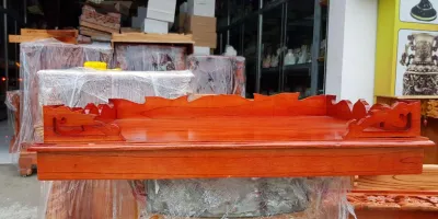 Bàn thờ treo tường gỗ xoan ngang 60 cm