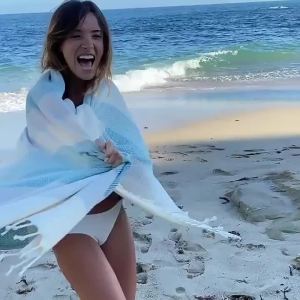 Popular European and American style yarn-dyed cotton Turkish beach towel with tassels Cotton-linen striped quick-dry shawl Outdoor picnic mat